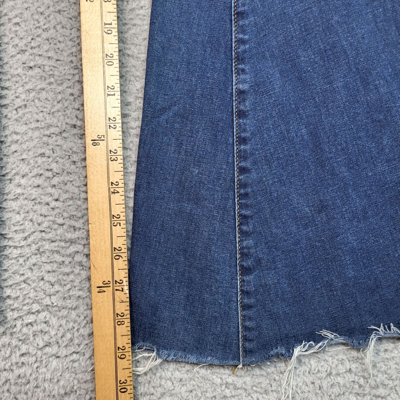 Free People Free People Jeans Women's Blue High Rise Flared Raw Hem Denim Size 29 Size 29" - 4 Thumbnail