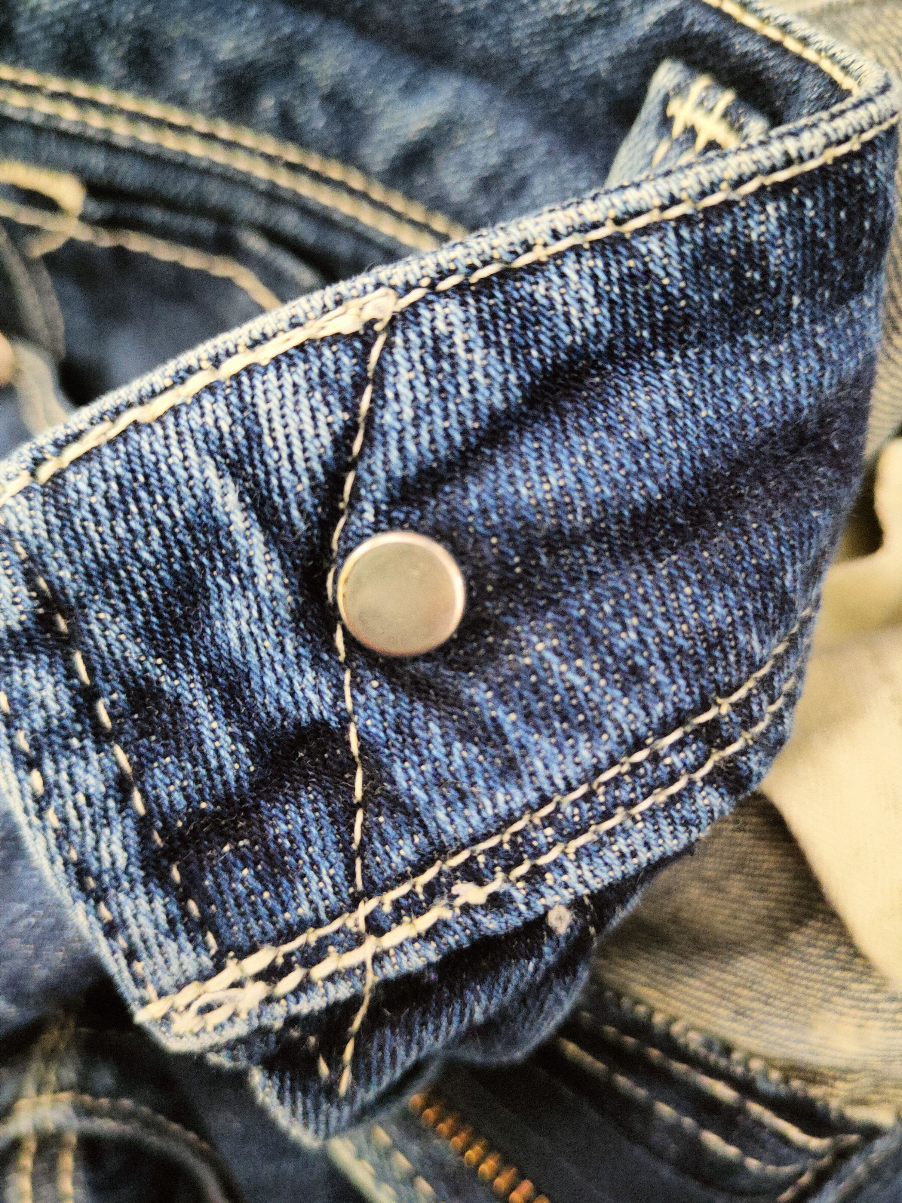 Levi's DL Levi's Blue Distressed Ripped Jeans #46-827 Size 27" / US 4 / IT 40 - 14 Thumbnail