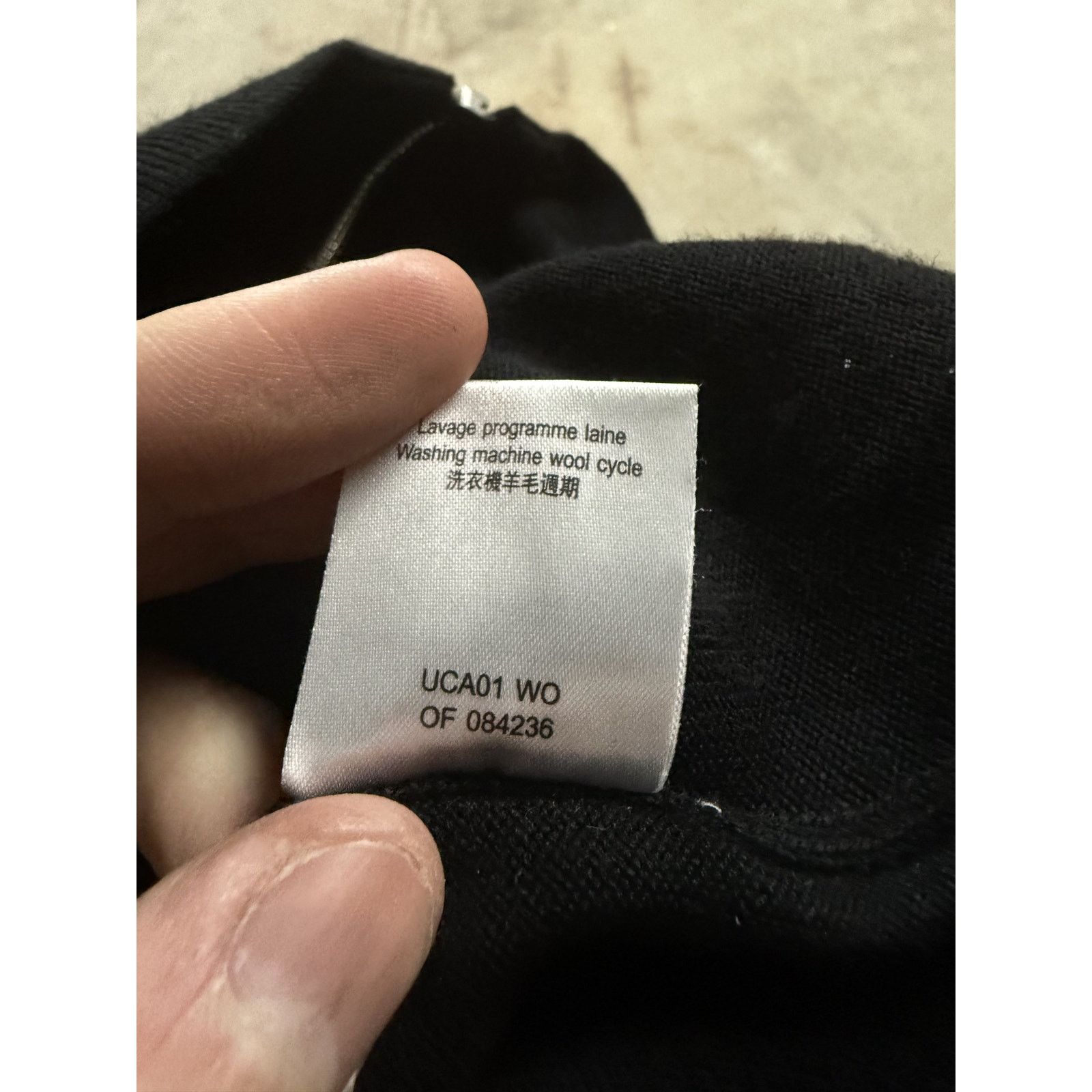 Louis Vuitton LV Zip Up Black Cashmere Uniform Used Medium Size US M / EU 48-50 / 2 - 3 Thumbnail