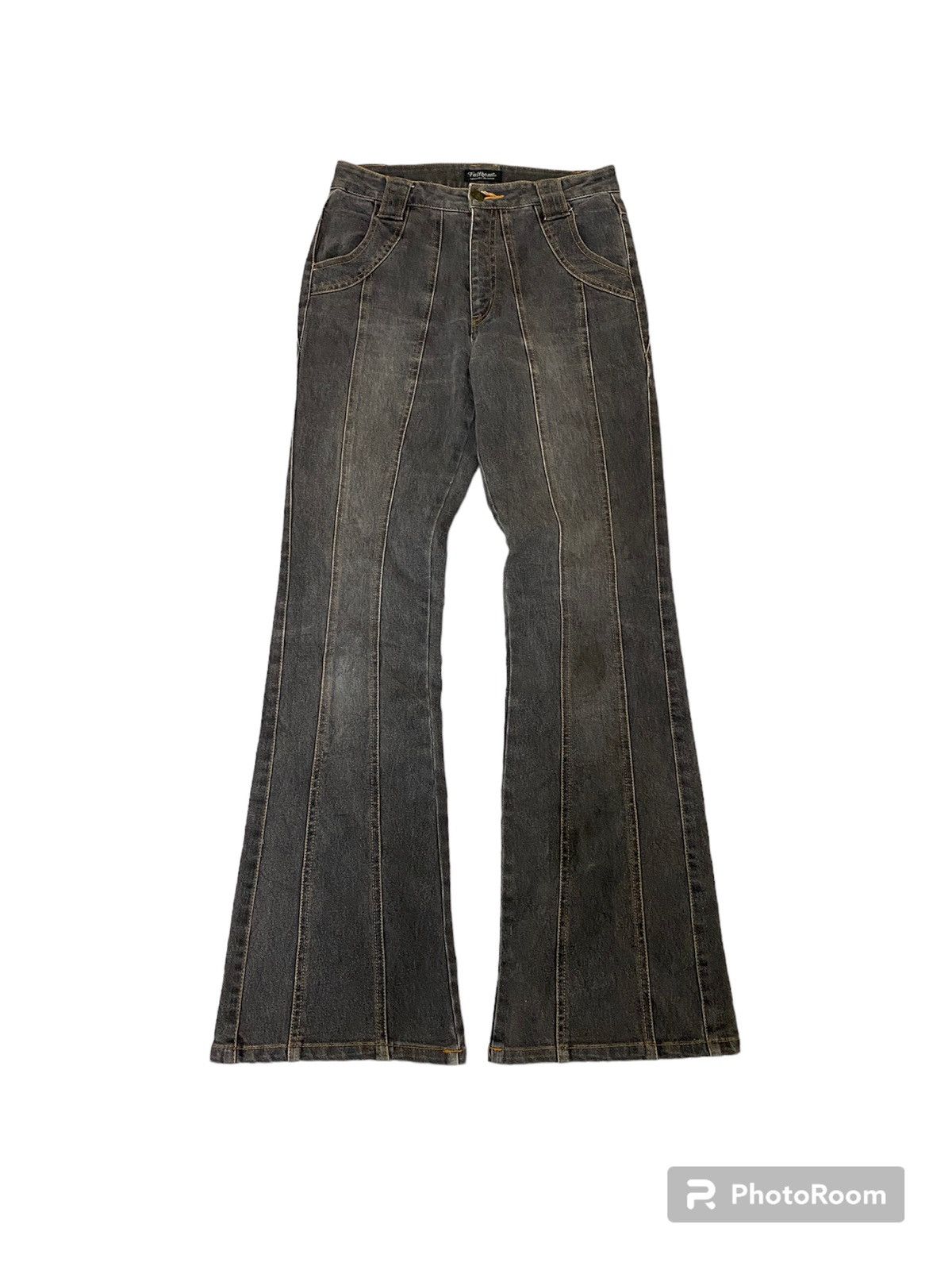 If Six Was Nine × Japanese Brand × Le Grande Bleu (L.G.B.) Fullheart Japan Spiral Cut Flare Denim Size US 27 - 1 Thumbnail