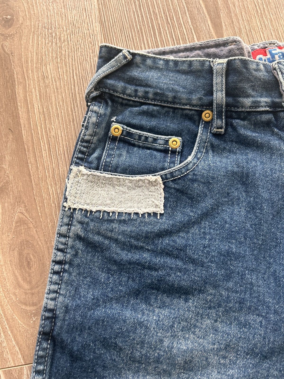 Fubu NEW TAG Platinum FUBU Fat Albert x The Junk Yard Gang Jeans Size US 32 / EU 48 - 11 Thumbnail