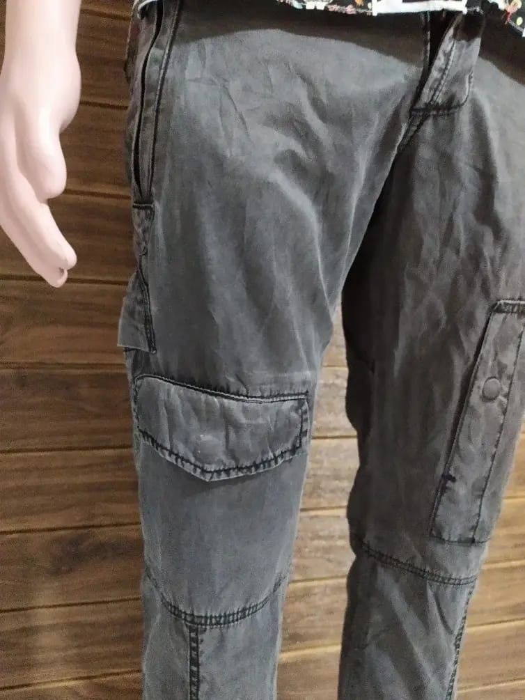 Japanese Brand RARE WIN AND SONS MULTIPOCKET PANTS MADE IN JAPAN Size US 29 - 13 Thumbnail