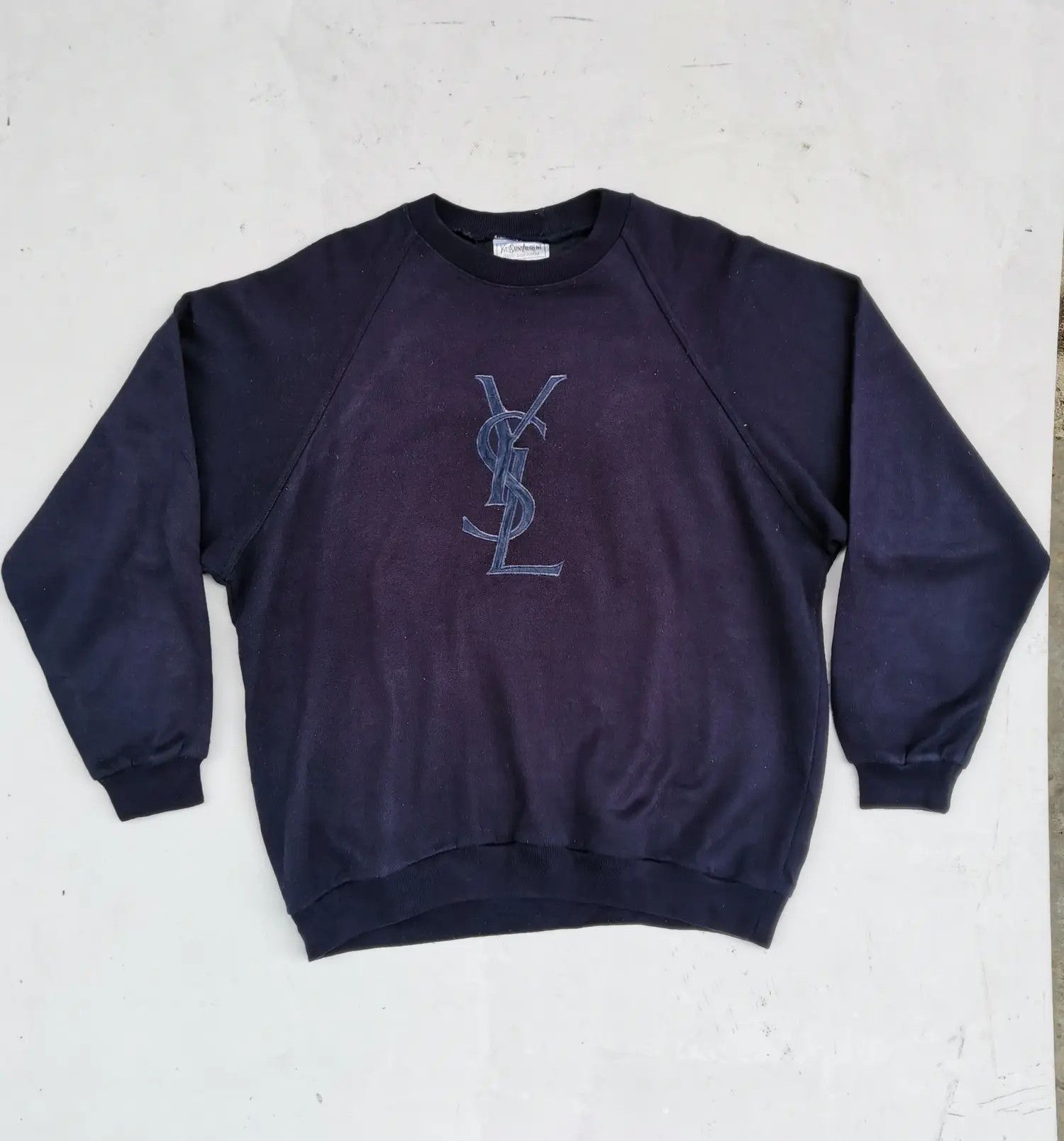 Yves Saint Laurent Yves Saint Laurent Embroidered Big Logo Sweatshirt Size US XL / EU 56 / 4 - 1 Thumbnail
