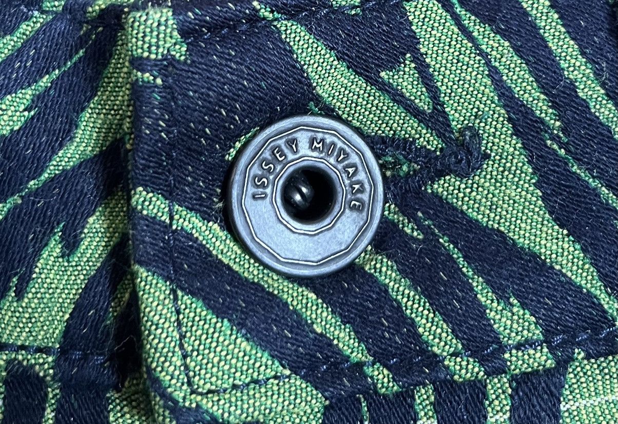 Issey Miyake Vintage issey miyake a.poc inside printed denim trousers Size US 28 / EU 44 - 5 Thumbnail