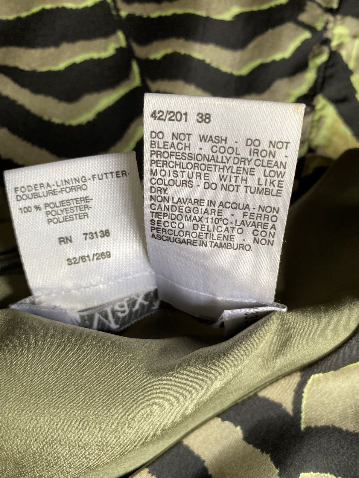Max Mara Maxmara Green Tiger Printed dress. Size S / US 4 / IT 40 - 8 Thumbnail