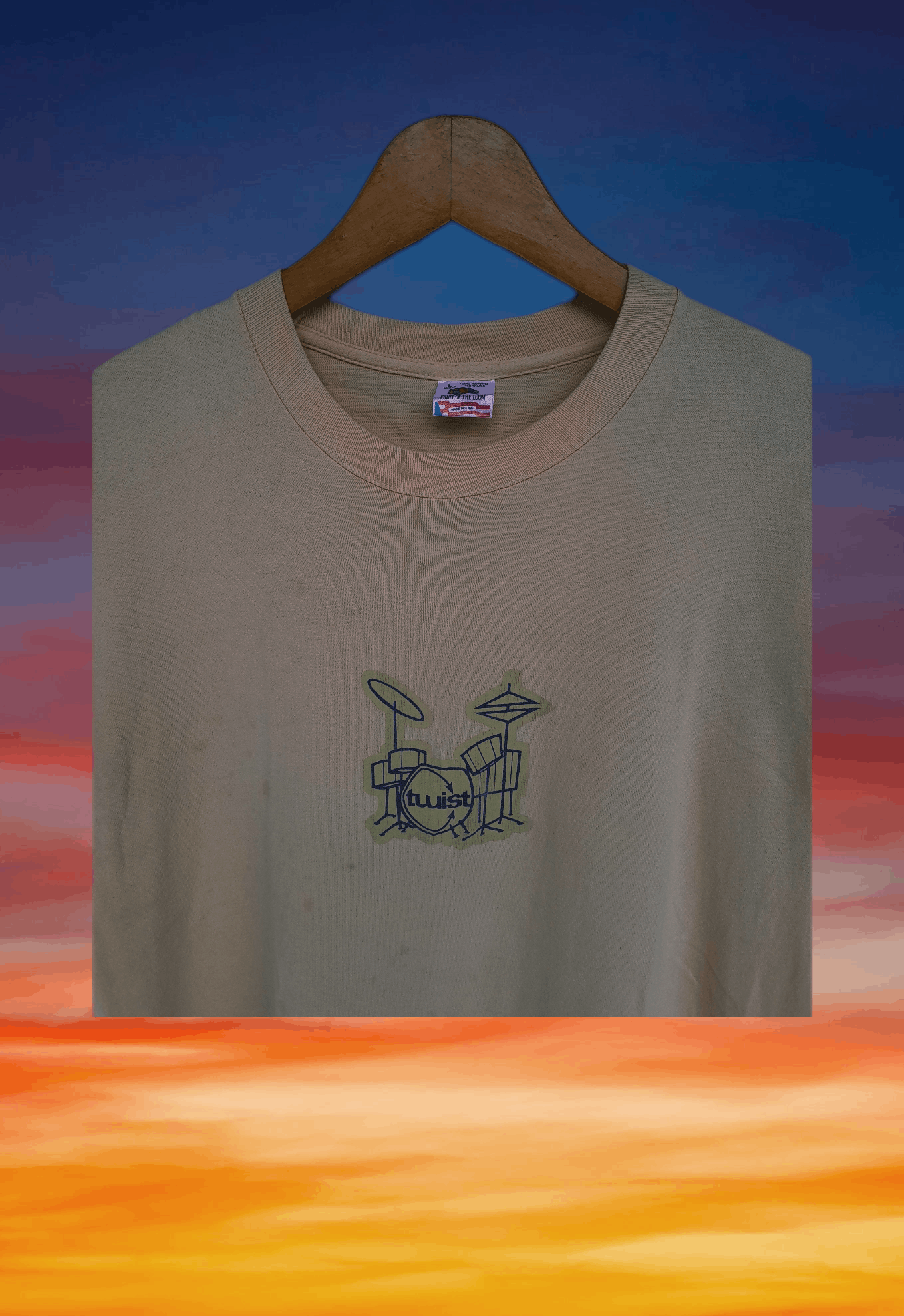 Band Tees Vintage 90s TWIST british female indie rock band t-shirt Size US L / EU 52-54 / 3 - 5 Thumbnail