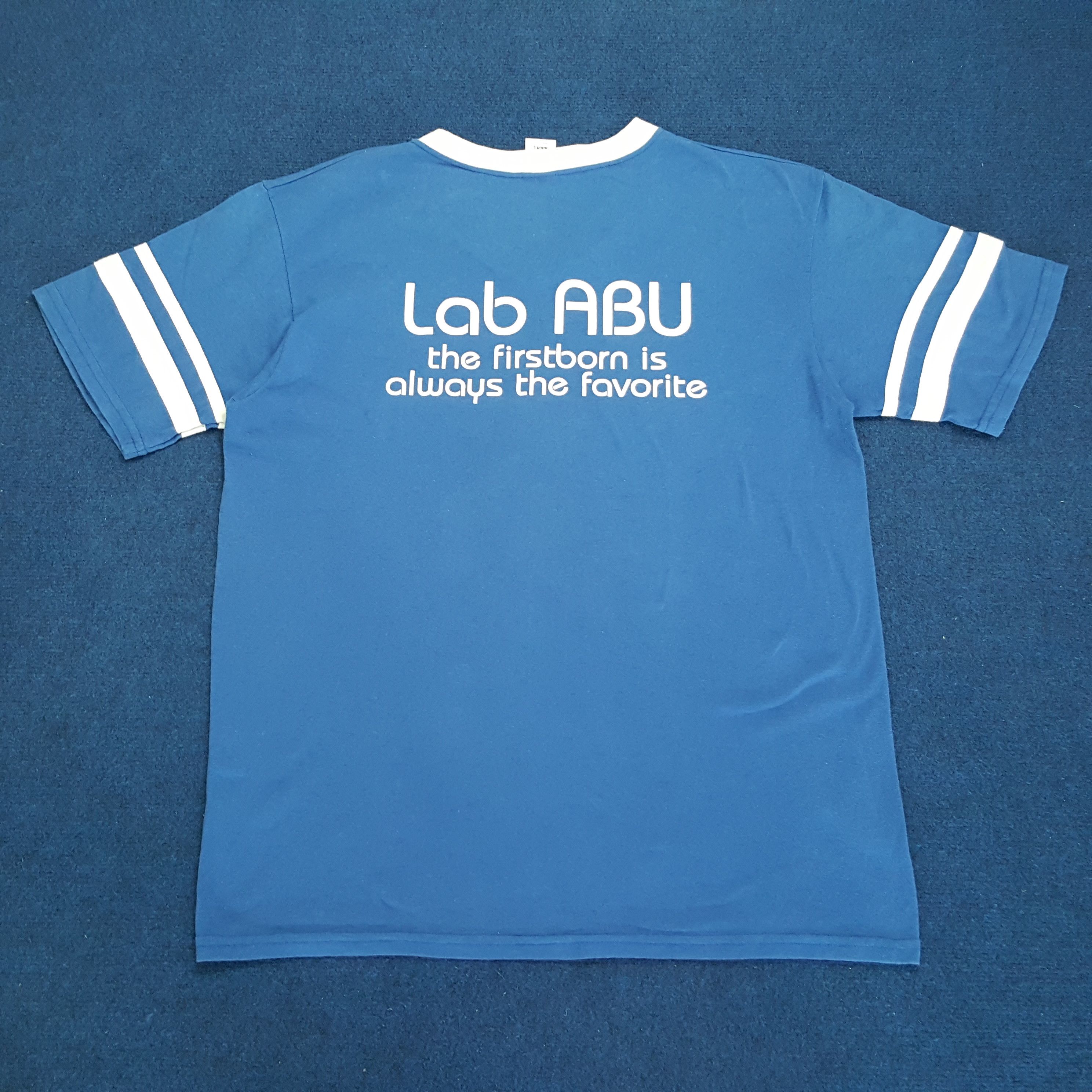 Vintage Vintage TRENDSETTER Center Design Streetwear T-shirt Size US L / EU 52-54 / 3 - 1 Thumbnail