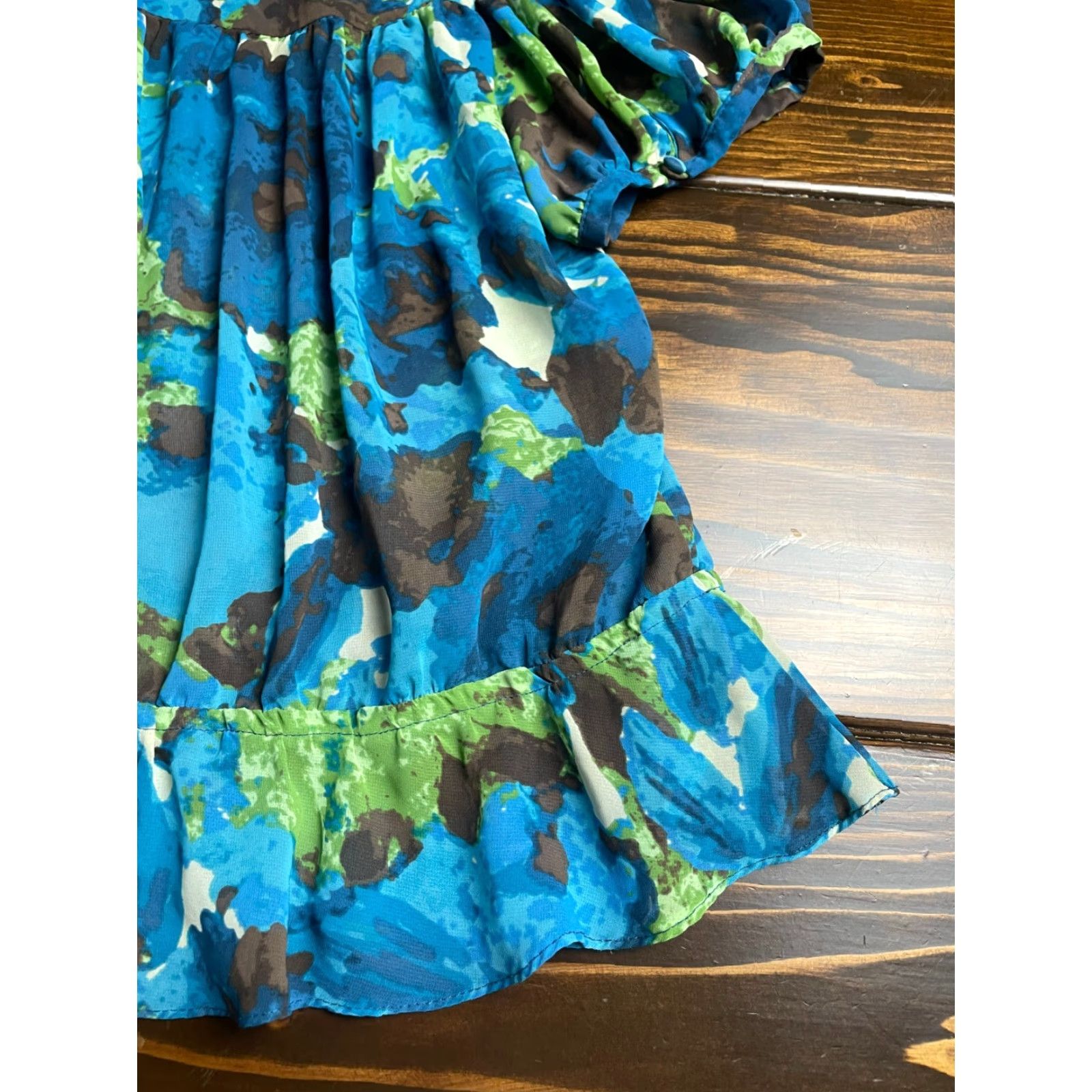 Vintage A.N.A Shirt Women Petite Large Blue Green Brown Semi Sheer Ruffle T-Shirt Boat Neck Short Sleeve Casual Fall Spring Summer Modern Womens Size L / US 10 / IT 46 - 4 Thumbnail
