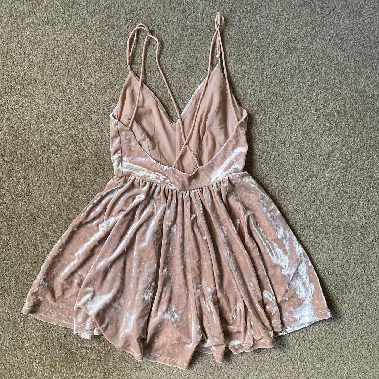 Urban Outfitters Urban Outfitters Romper Size 26" / US 2 / IT 38 - 2 Thumbnail