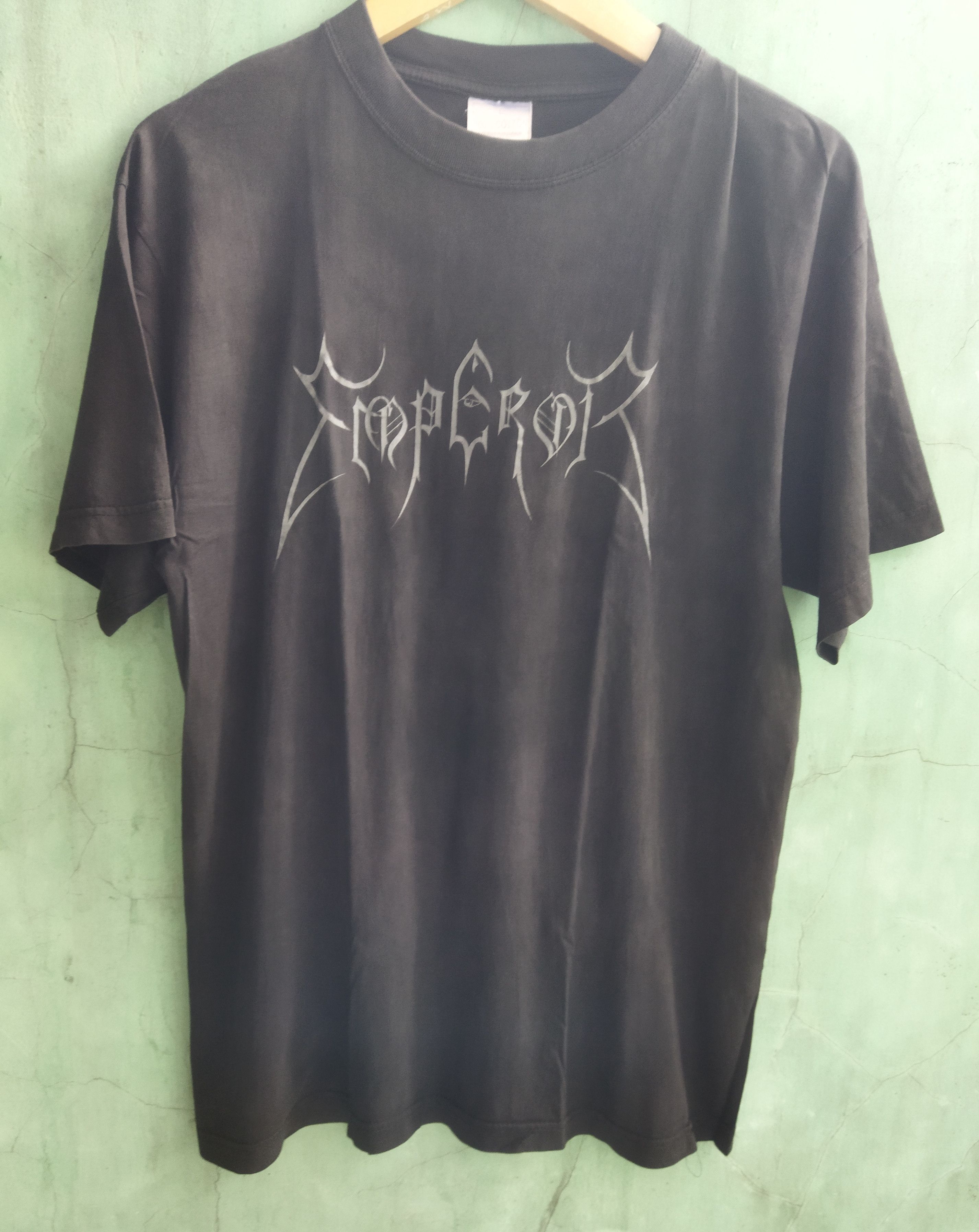 Band Tees Vintage EMPEROR Size US L / EU 52-54 / 3 - 3 Thumbnail