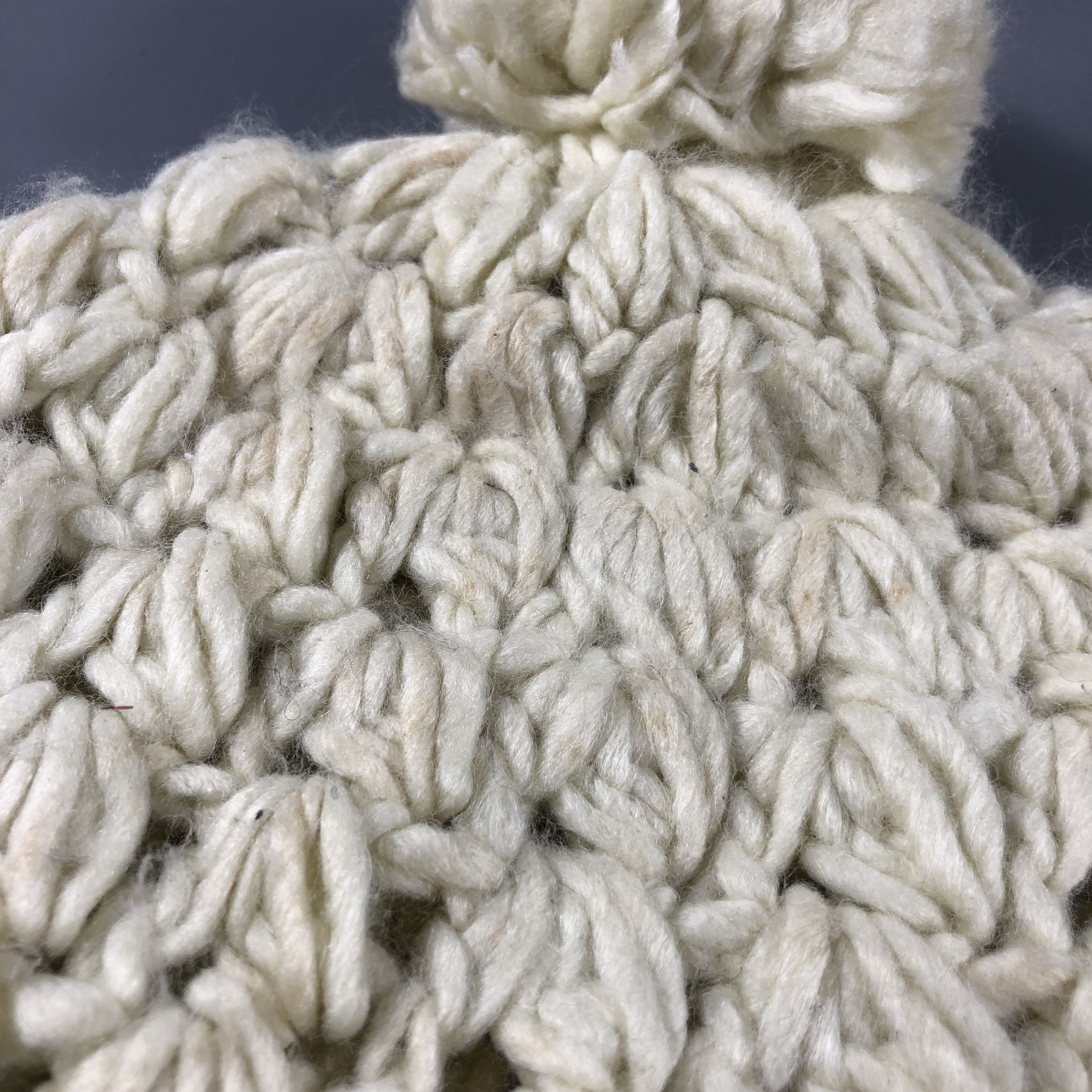 Vintage 2OZ Knit Earflap Bobble Beanie Snowcap Snow Hat B982 Size ONE SIZE - 8 Thumbnail