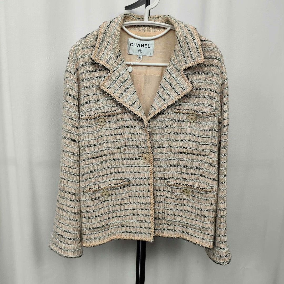 Chanel Chanel Pink Light Jacket 36 Men Size US S / EU 44-46 / 1 - 1 Thumbnail