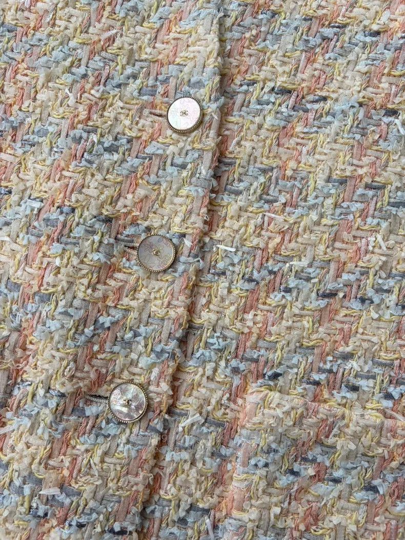 Chanel Chanel Yellow tweed tweed pocket vest Size XS / US 0-2 / IT 36-38 - 4 Thumbnail