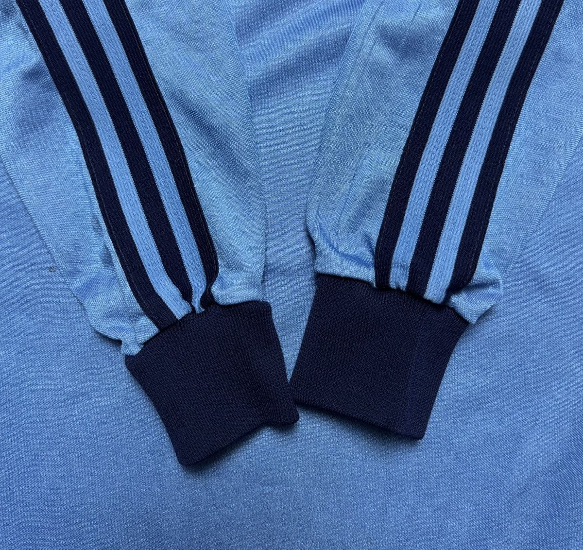Adidas 80s Adidas Template Football Shirt Soccer Jersey Long Sleeve Size US M / EU 48-50 / 2 - 8 Thumbnail