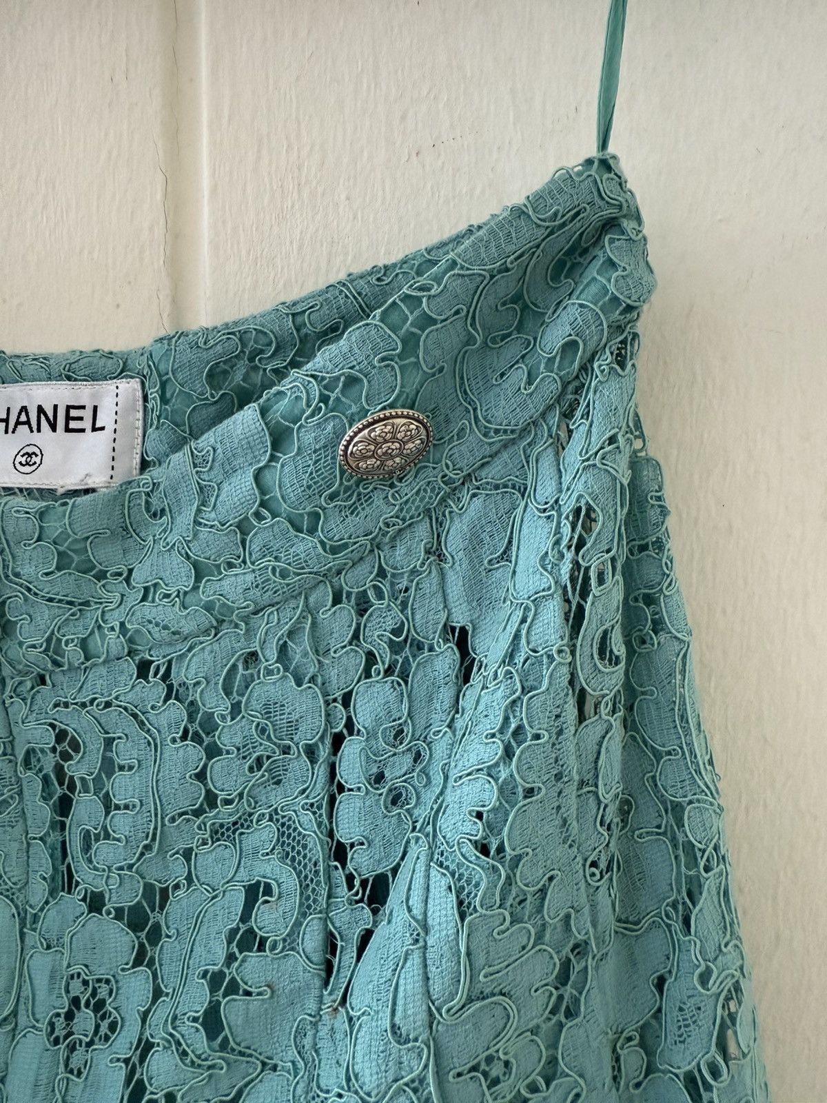 Chanel Lace Capri Size 24" / US 00 / IT 34 - 8 Thumbnail