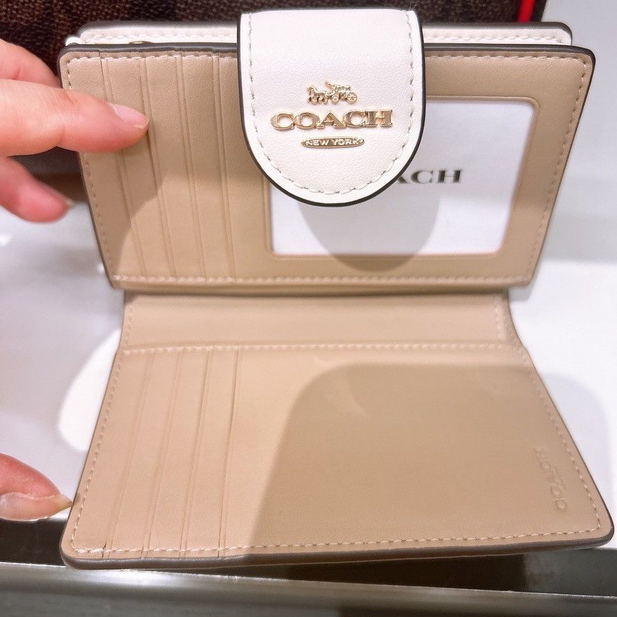 Coach Medium Corner Zip Wallet In Signature Canvas CW786 Size ONE SIZE - 3 Thumbnail