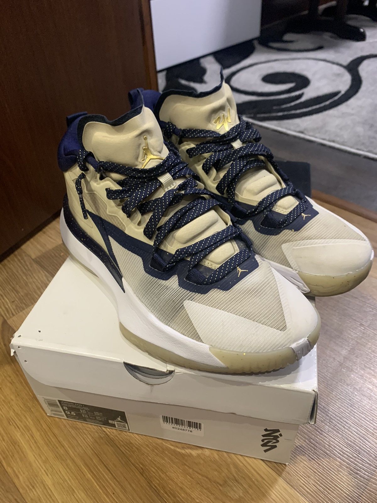 Jordan Brand JORDAN ZION 1 Size US 8 / EU 41 - 2 Thumbnail