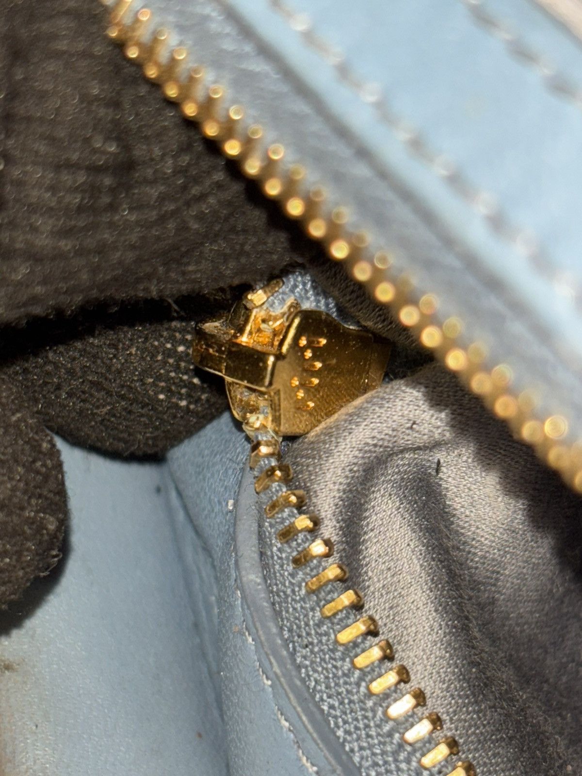 Miu Miu (heavy used) MiuMiu Cluths Bag Without Strap Size ONE SIZE - 12 Thumbnail