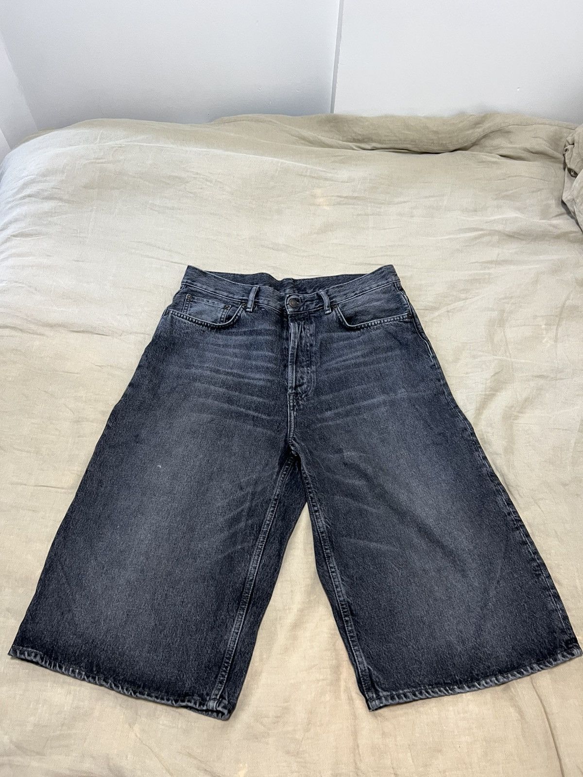 Acne Studios Acne Studios Long Jorts Size US 32 / EU 48 - 1 Thumbnail