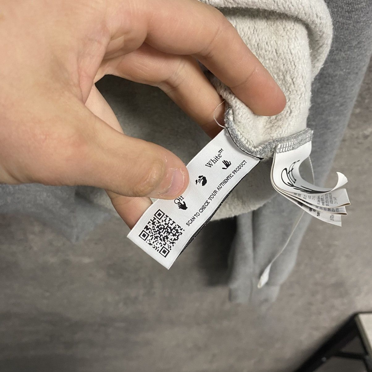 Off-White Off White Sweatshirt Big Logo Size US S / EU 44-46 / 1 - 7 Thumbnail
