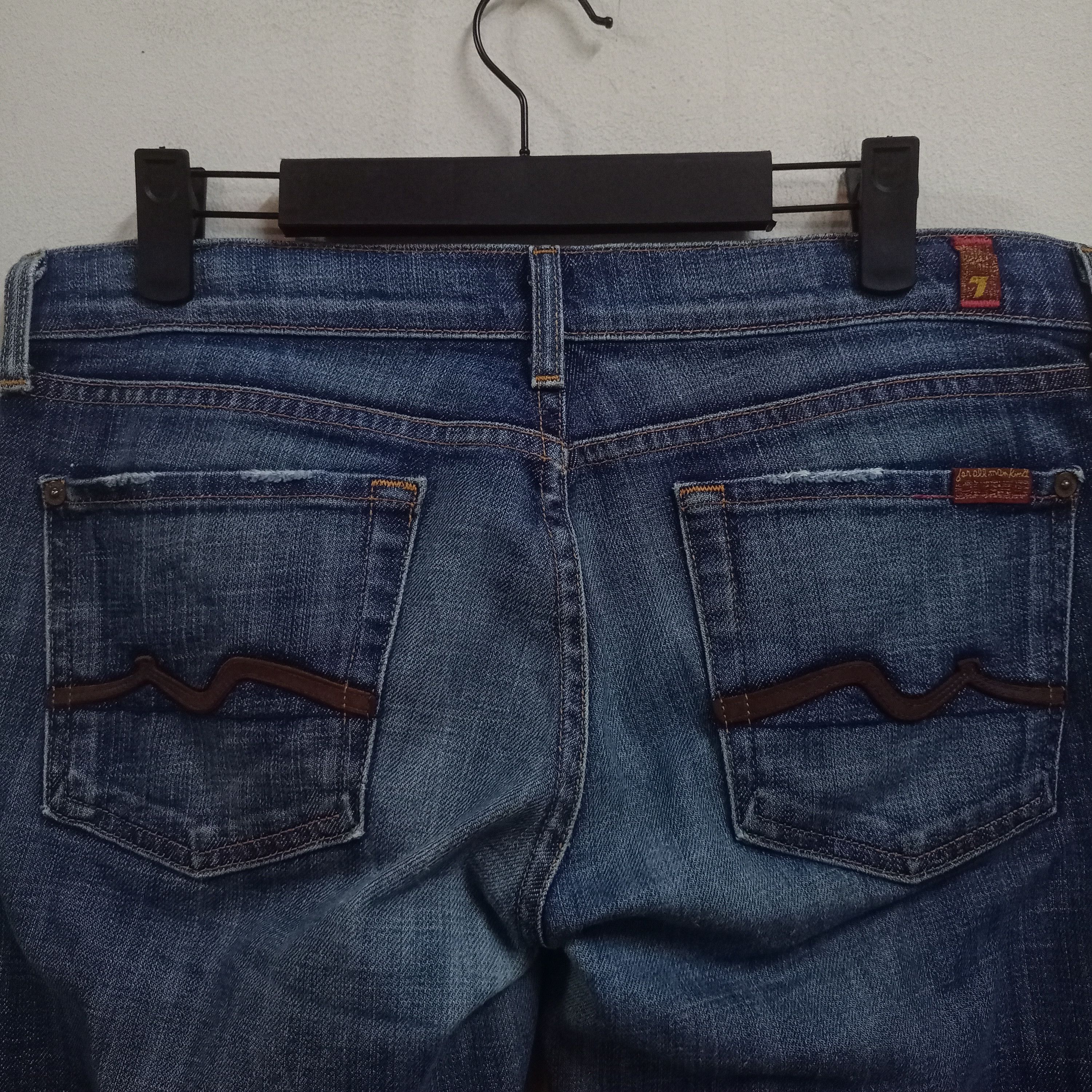 7 For All Mankind Vintage USA 7 For All Mankind Blue Wash Distress Flare Jeans Size 32" / US 10 / IT 46 - 6 Thumbnail