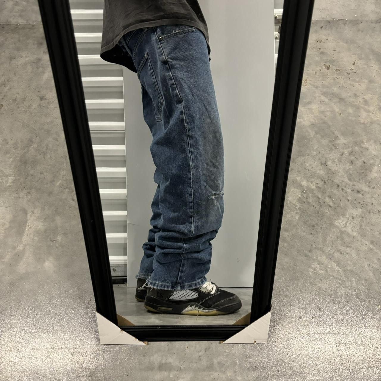 Japanese Brand × Vintage Crazy Vintage Y2K/2000s Grunge Dark Wash Essential Denim Jeans! Size US 36 / EU 52 - 2 Thumbnail