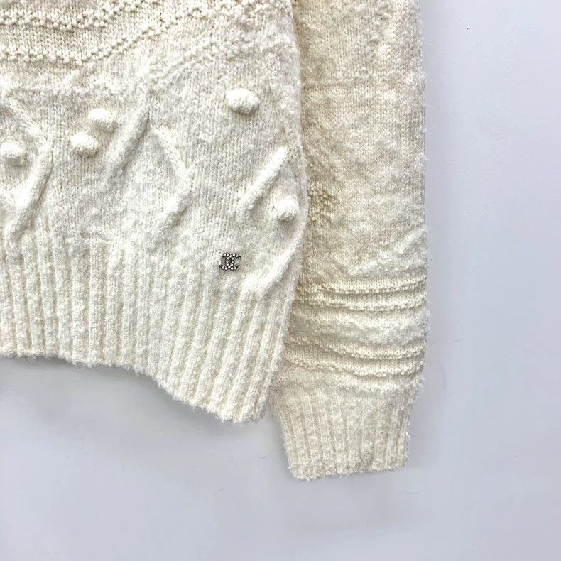 Chanel Chanel Beige Logo Long Sleeve Knit Sweater -2505 Size US M / EU 48-50 / 2 - 4 Thumbnail