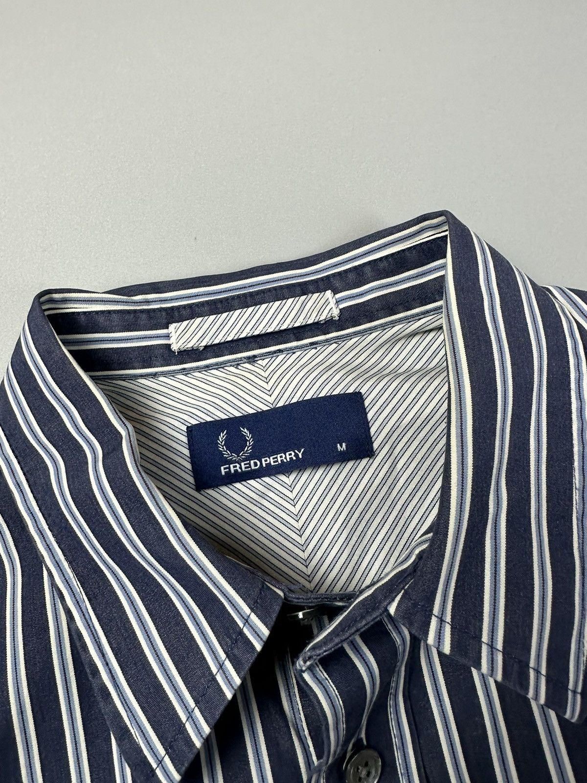 Fred Perry Fred Perry VTG triple stripe button shirt Size US M / EU 48-50 / 2 - 3 Thumbnail