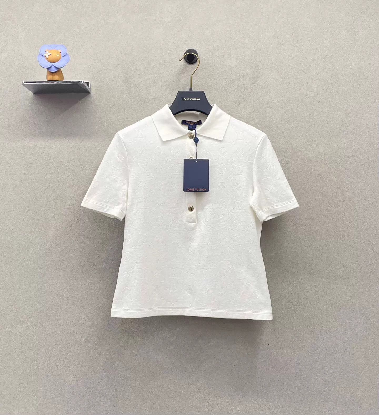 Louis Vuitton LV Women's Short Polo Vertical Buttons Slim Size S / US 4 / IT 40 - 1 Thumbnail