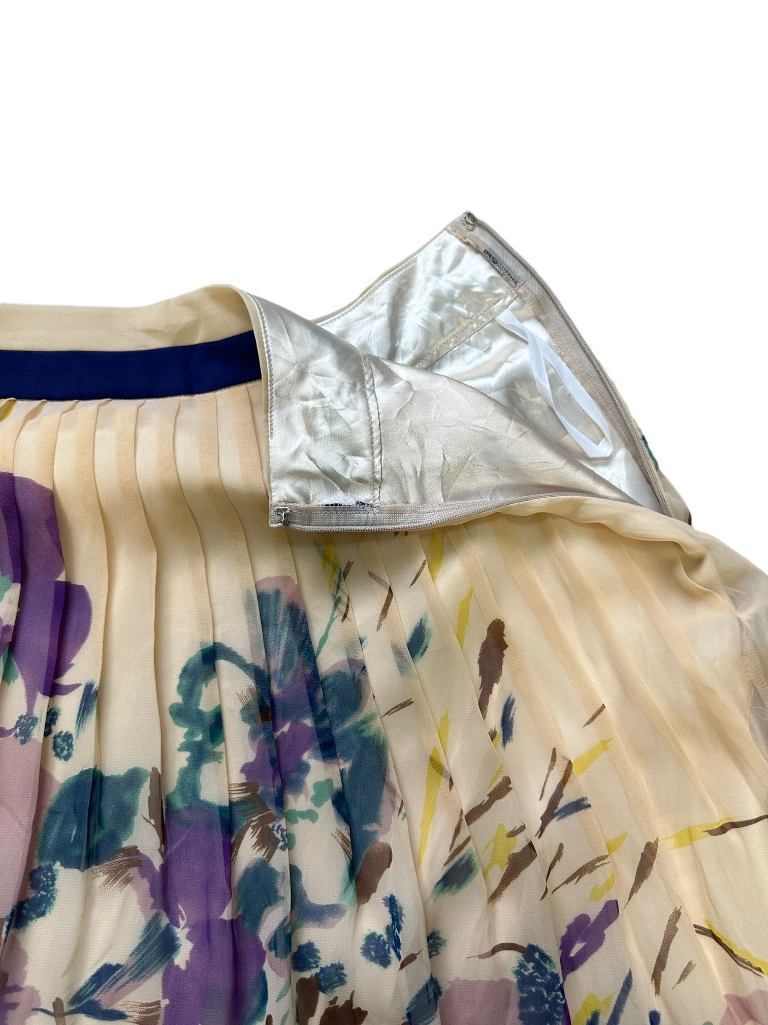 Japanese Brand KATHARINE ROSS FLOWER PRINT MINI SKIRT #7913-189 Size 27" / US 4 / IT 40 - 7 Thumbnail
