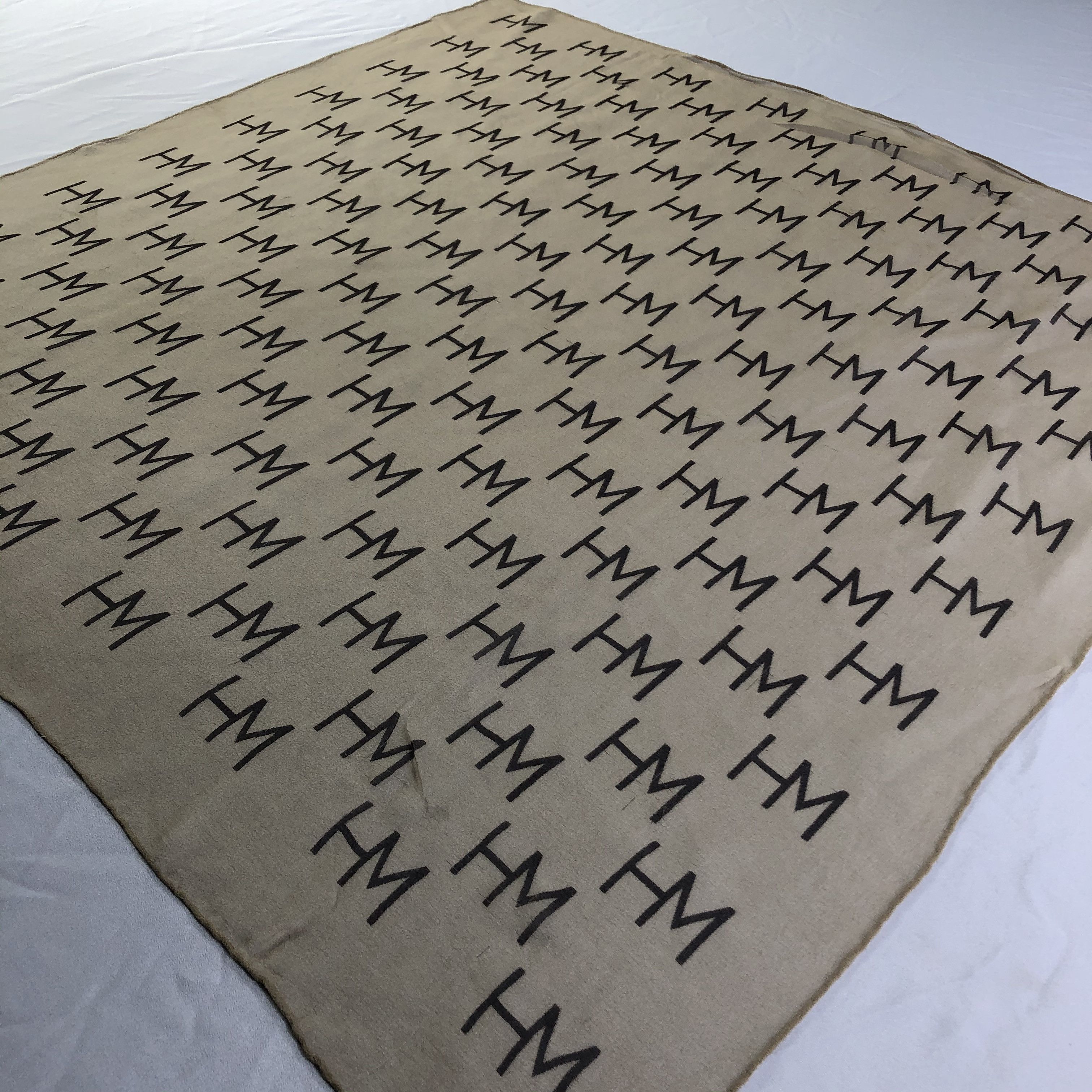 Hanae Mori Vintage Hanae Mori Silk Scarf Size ONE SIZE - 4 Thumbnail