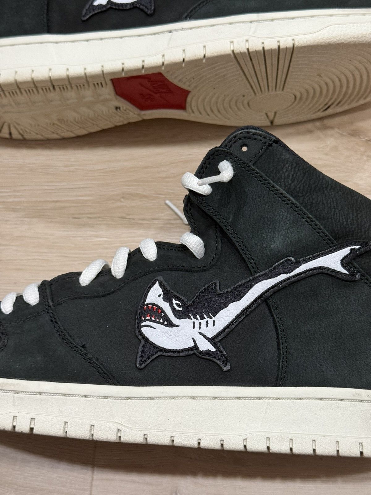 Nike Nike SB Dunk Hi ‘Oski Shark’ Sneakers Size US 12 / EU 45 - 4 Thumbnail