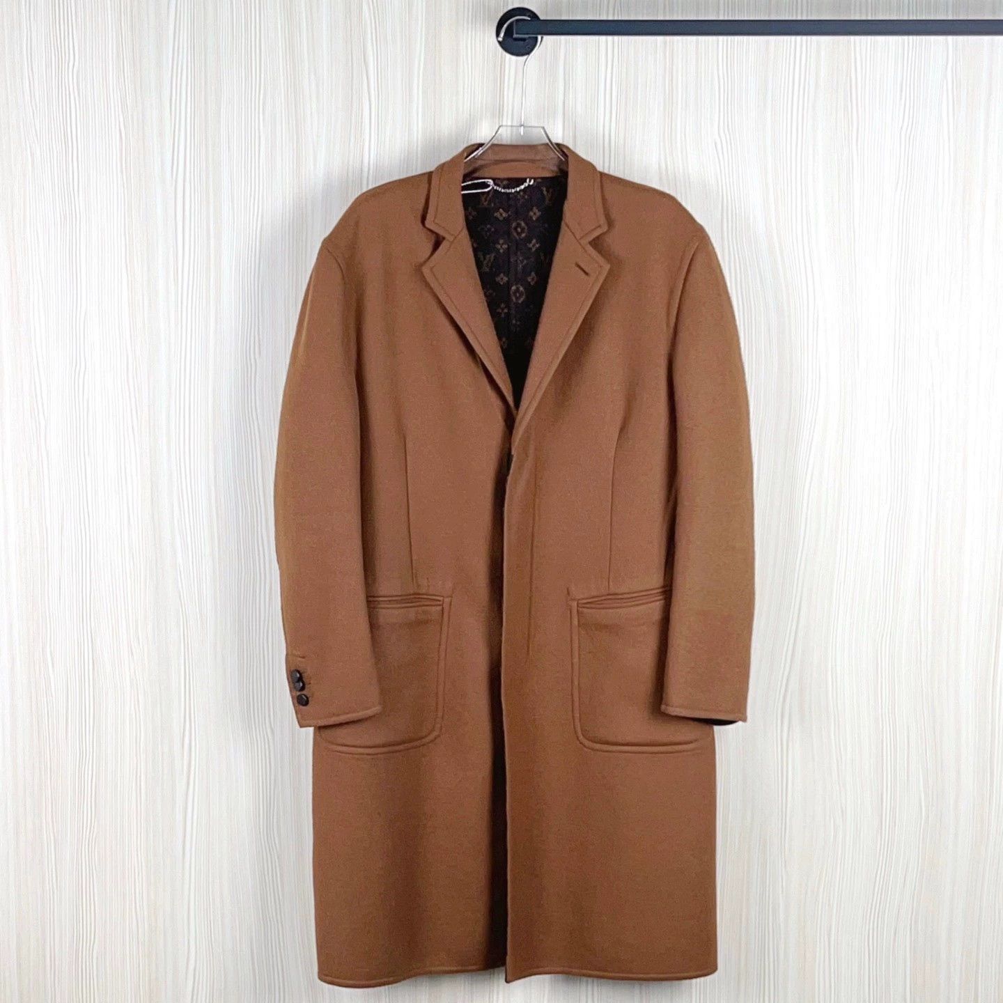 Louis Vuitton luxurious brown long coat from louis vuitton Size US L / EU 52-54 / 3 - 1 Thumbnail