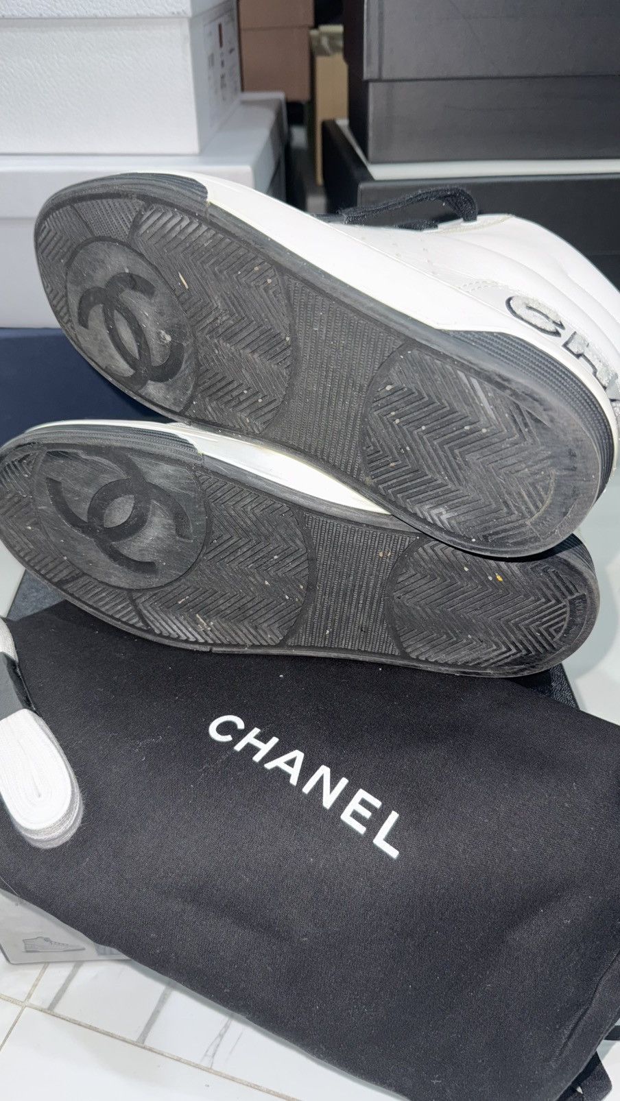 Chanel Chanel High Top Trainers Size US 7 / IT 37 - 5 Thumbnail
