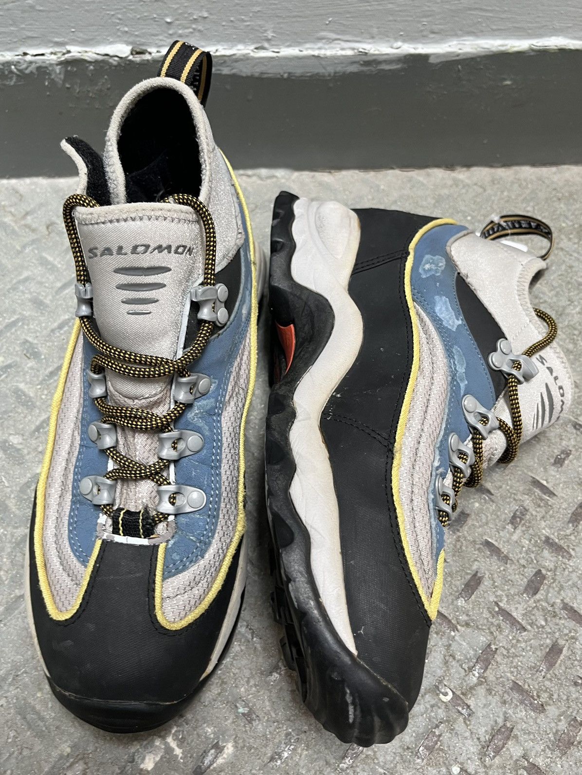 Salomon Salomon hiking boots Size US 8.5 / EU 41-42 - 5 Thumbnail