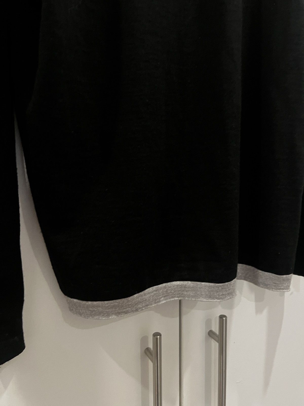 Versace Versace black wool sweater with gray trim Size US M / EU 48-50 / 2 - 5 Thumbnail
