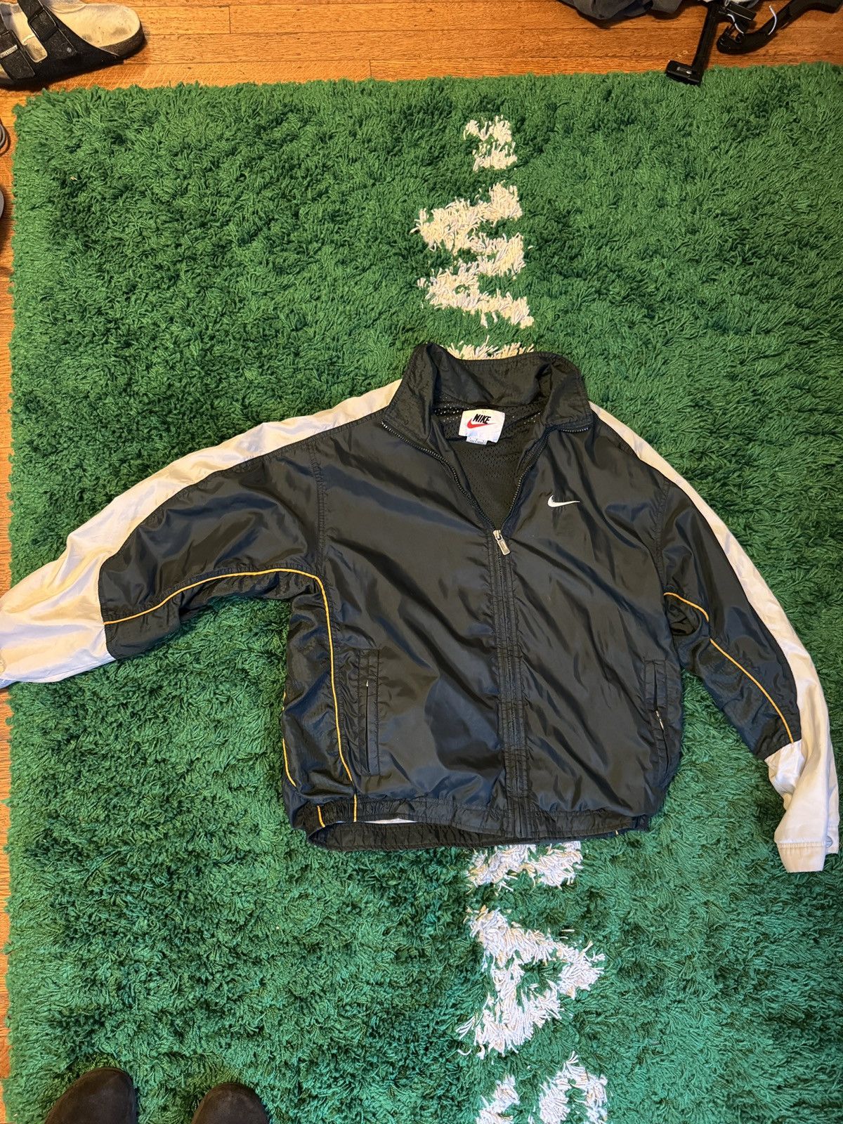 Nike Vintage Nike Windbreaker jacket Size US M / EU 48-50 / 2 - 1 Thumbnail