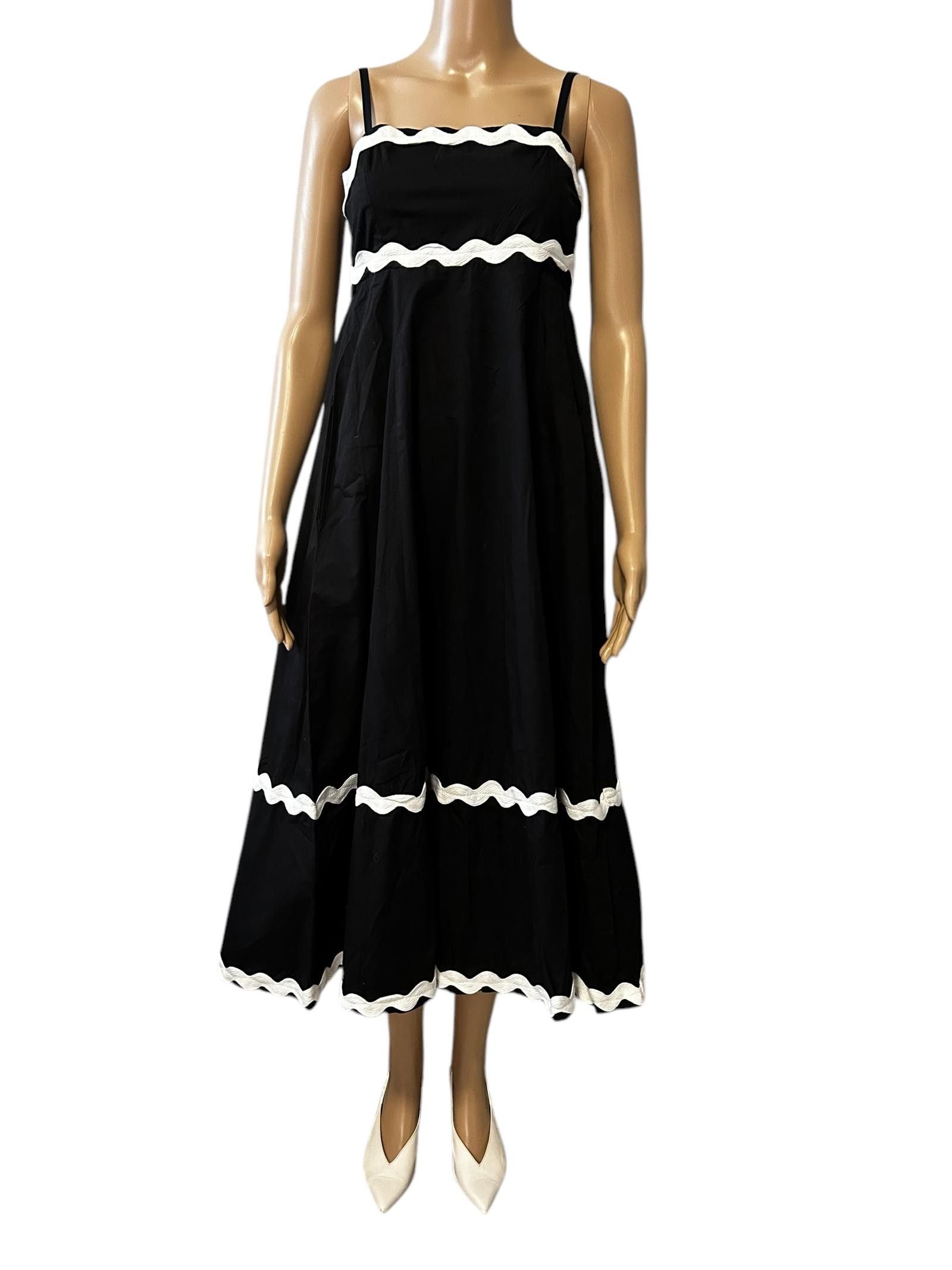 Designer Chic Black Maxi Dress with White Accents Size XS / US 0-2 / IT 36-38 - 2 Thumbnail