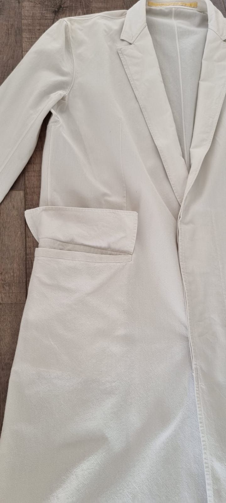 Carol Christian Poell [RARE!] Carol Chistian Poell CCP -- WHITE LABCOAT -- SIZE 48 Size US M / EU 48-50 / 2 - 5 Thumbnail