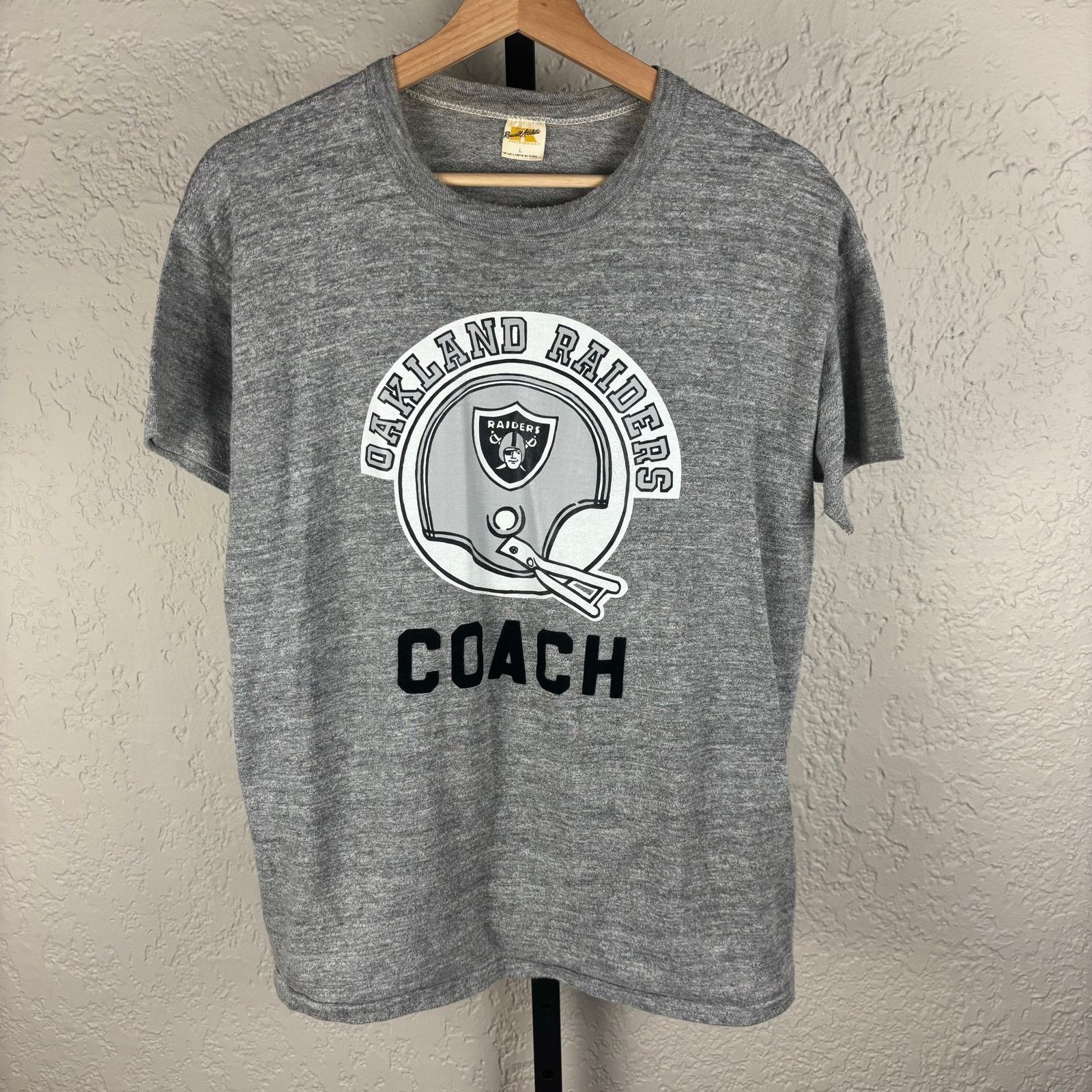 Russell Athletic 1970s Russell Athletic Oakland Raiders Coach NFL Large Tee Size US L / EU 52-54 / 3 - 1 Thumbnail