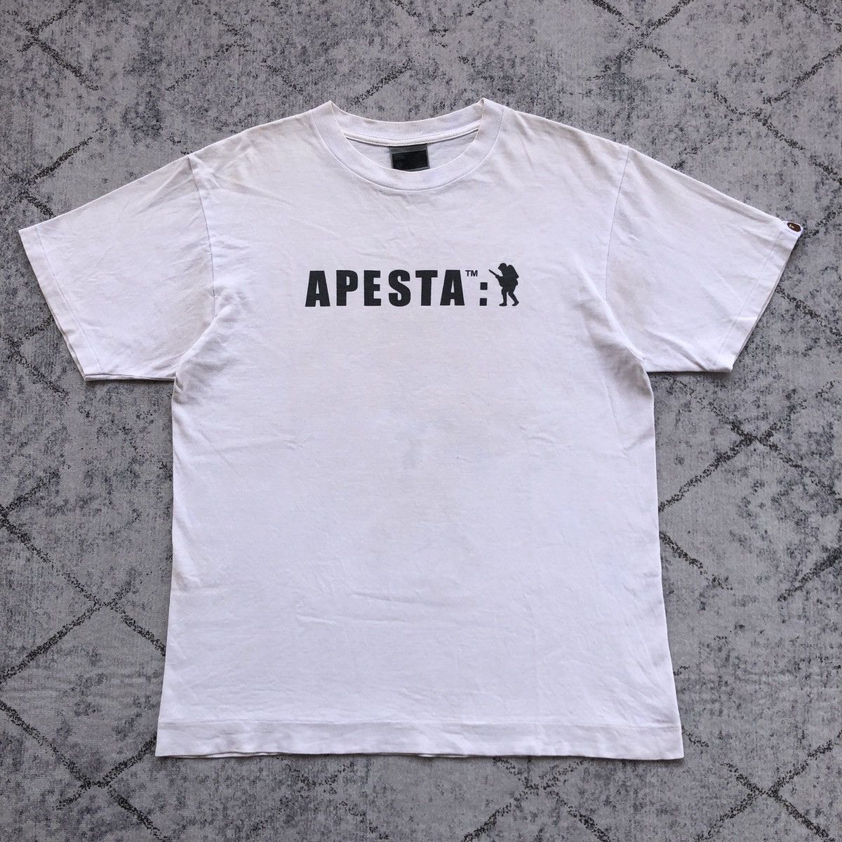 Bape × Nigo OG Vintage APESTA A BATHING APE Tee Size US M / EU 48-50 / 2 - 1 Thumbnail