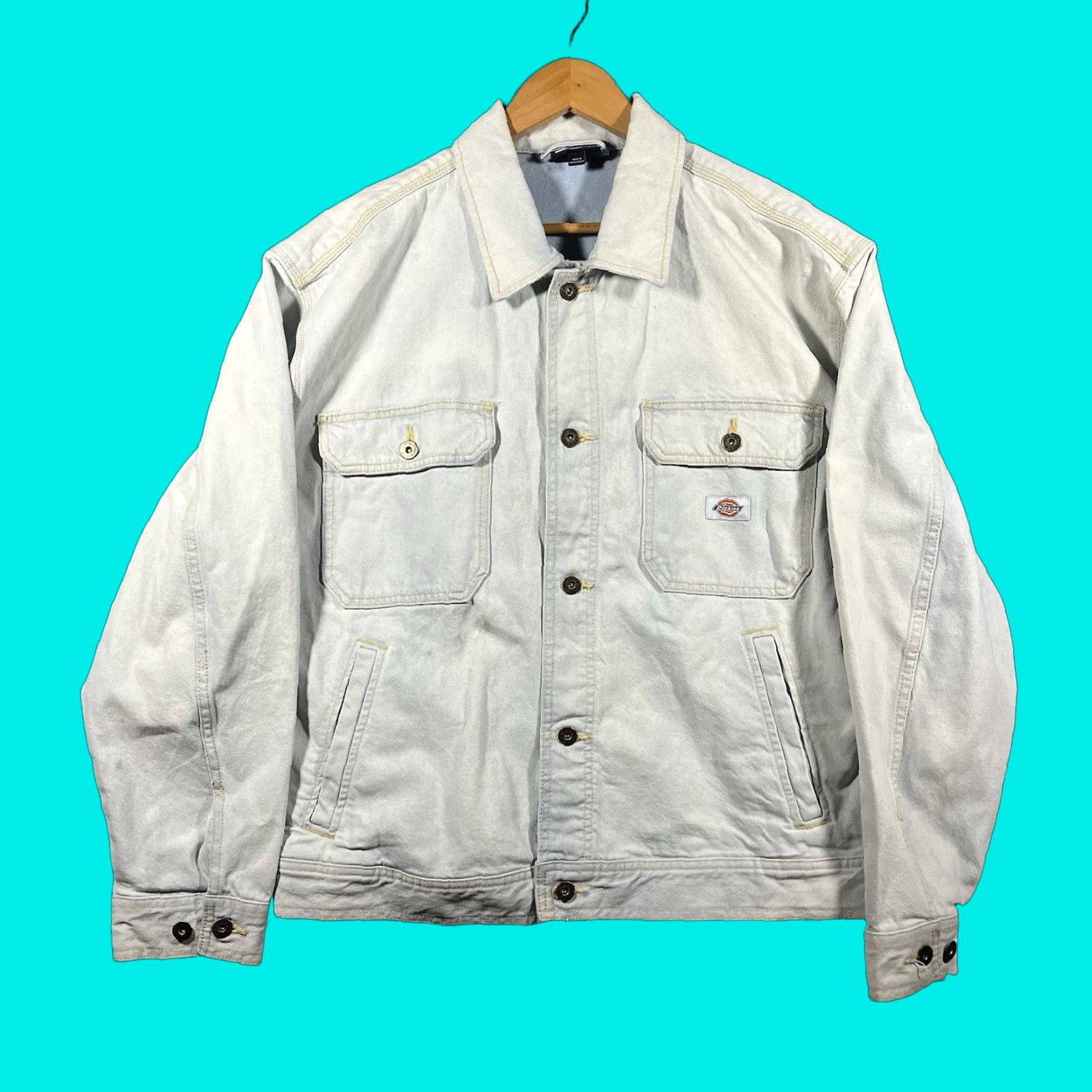 Dickies VINTAGE Dickies Denim Jean Chore Barn Coat Jacket Light Blue Large Men’s denim jacket 90s Vintage Workwear Mens Size US 33 - 1 Thumbnail