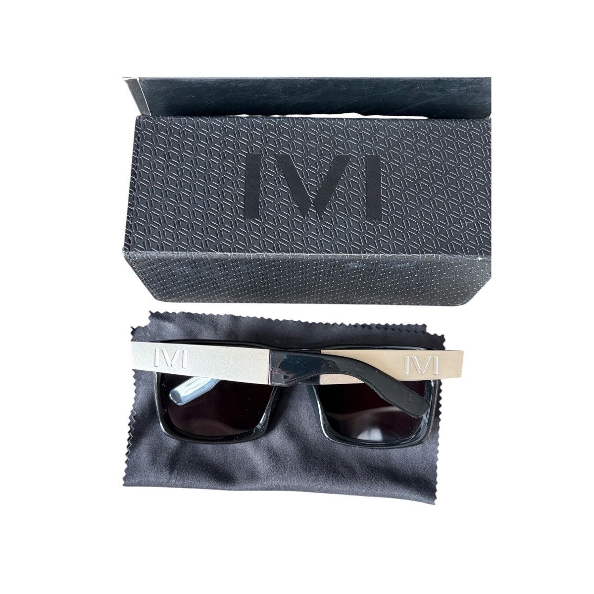 Other IVI Vision Luxury Sunglasses Size ONE SIZE - 8 Thumbnail