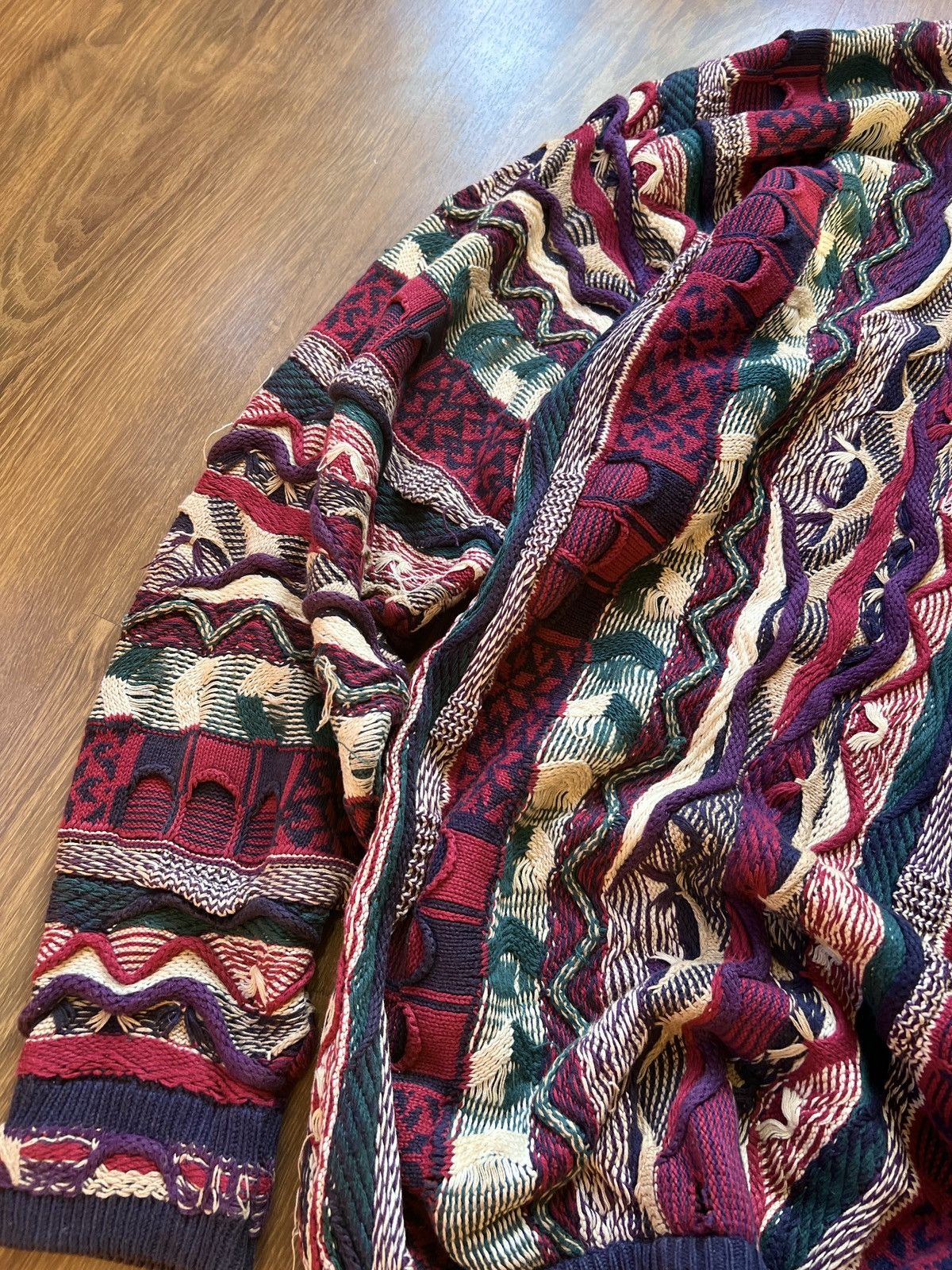Coogi Rare Coogi 3D Knit / Sweater (Red/White/Green) Size US XL / EU 56 / 4 - 11 Thumbnail