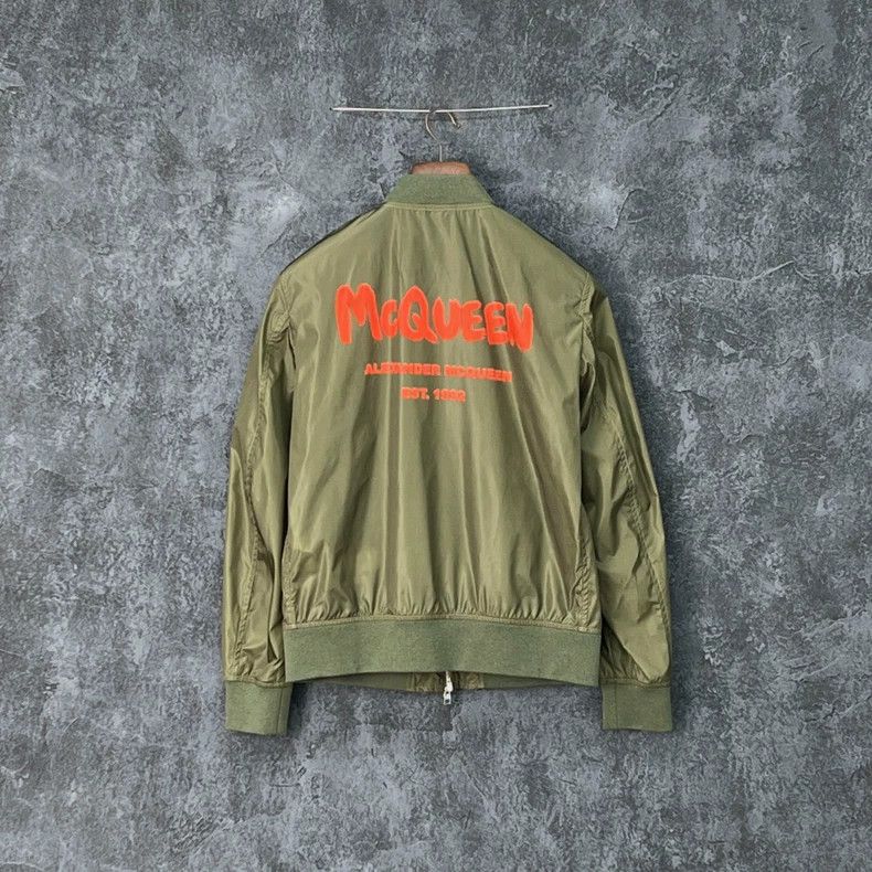 Alexander McQueen Alexander McQUEEN Letter logo printed jacket material 45% m Size US M / EU 48-50 / 2 - 2 Thumbnail