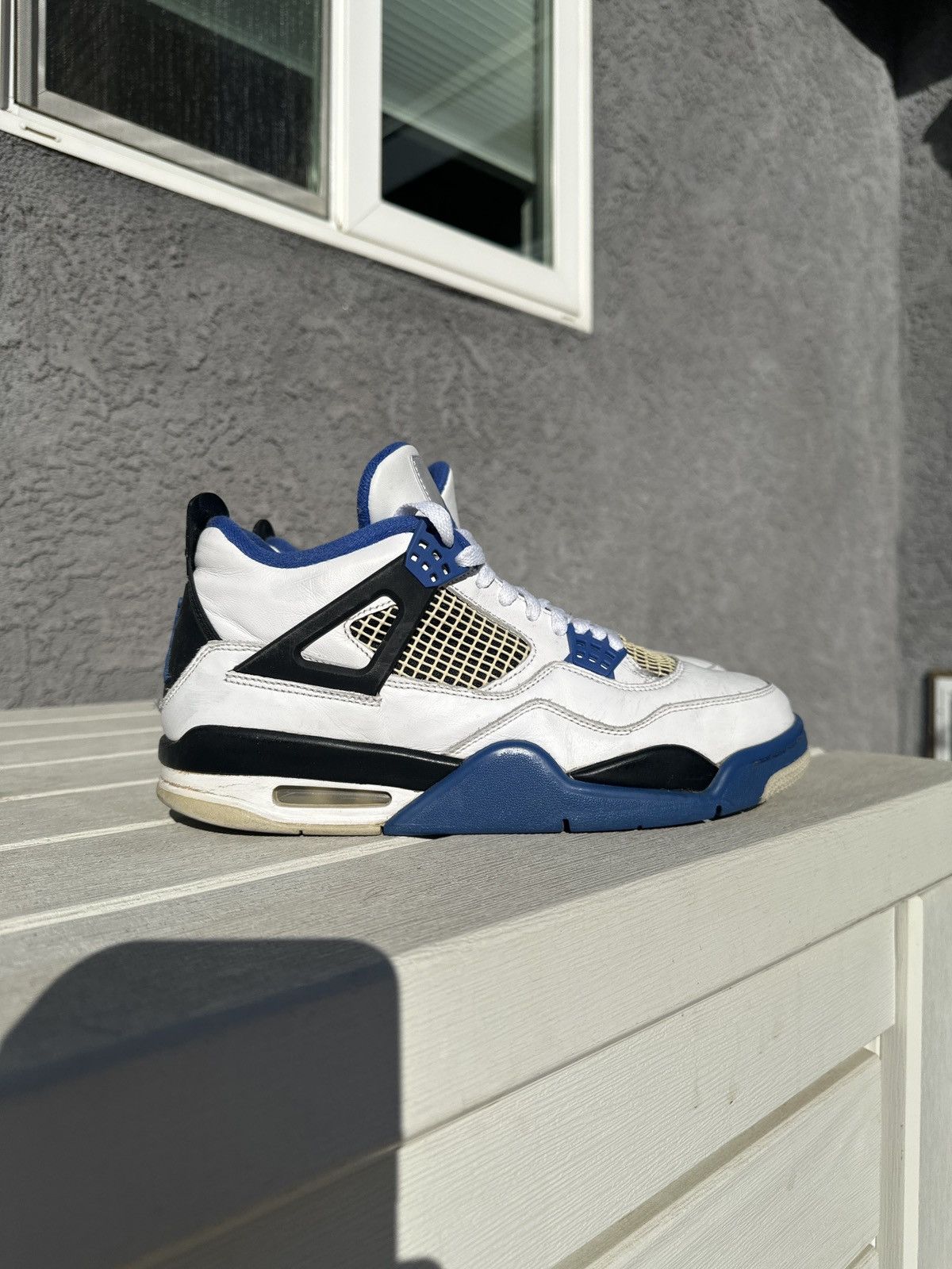 Air Jordan 4 Retro Motorsport (2017)