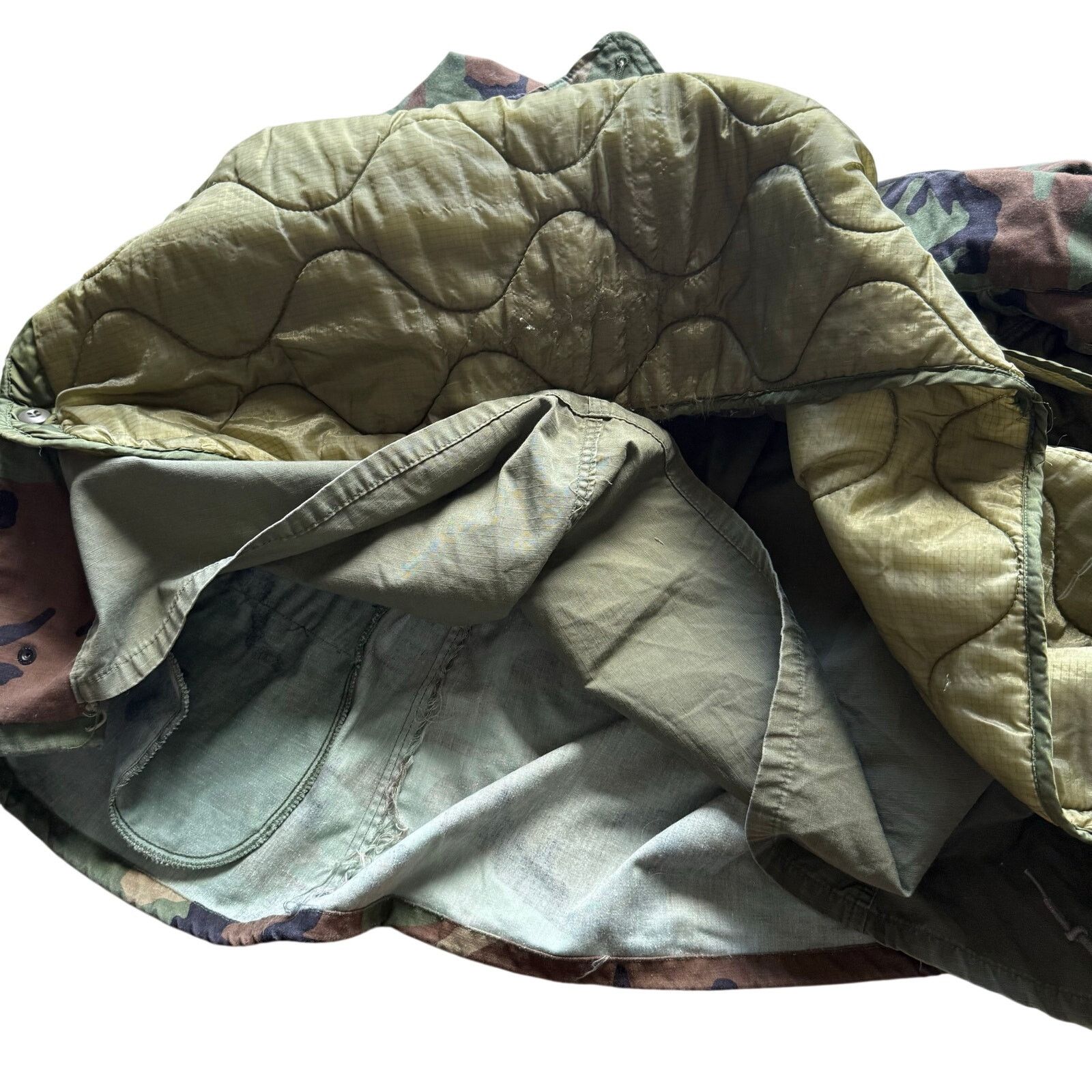 Vintage Vintage U.S. Army Cold Weather Camouflage Field Jacket Size US M / EU 48-50 / 2 - 9 Thumbnail