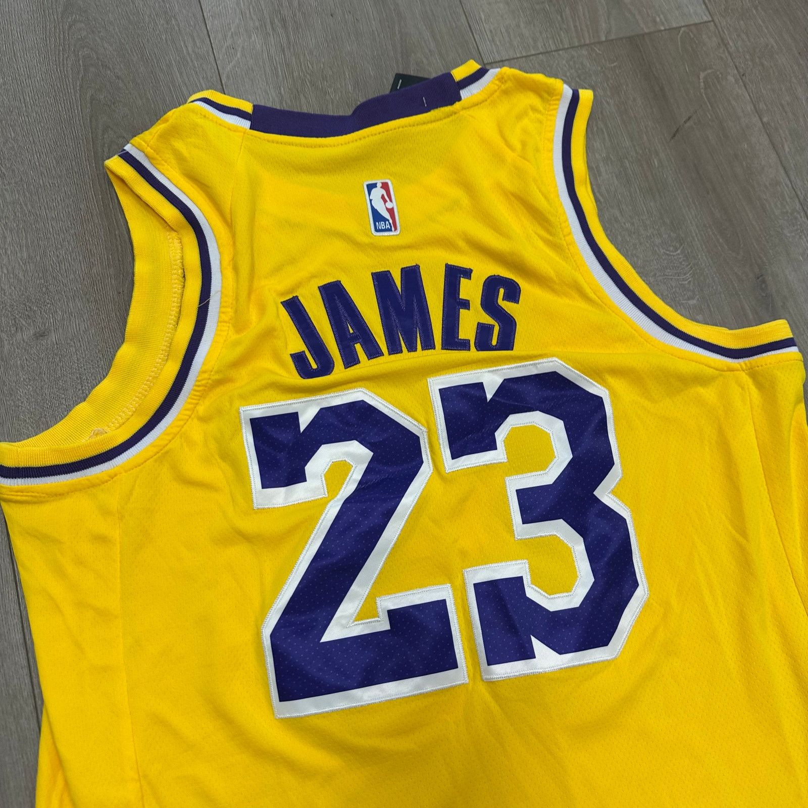 Nike Nike LeBron James Los Angeles Lakers Icon Jersey Size US L / EU 52-54 / 3 - 7 Thumbnail