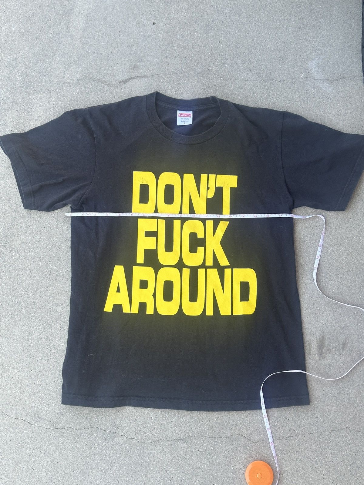 関税込 22AW Week5 Supreme Don’t Fuck Around Tee Tシャツ 関税込 22AW Week5 Supreme Don't Fuck Around Tee Tシャツ