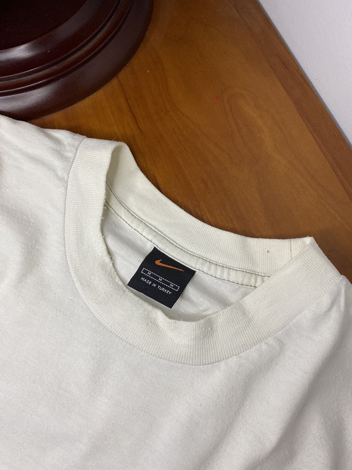 Nike Vintage Black Tag 90s Nike Small Swoosh Basic Wased Tee Size US M / EU 48-50 / 2 - 3 Thumbnail